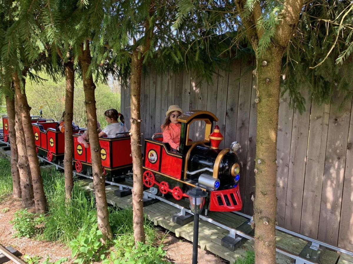Ferienhaus Spielburg อัลเทิตทิง ภายนอก รูปภาพ