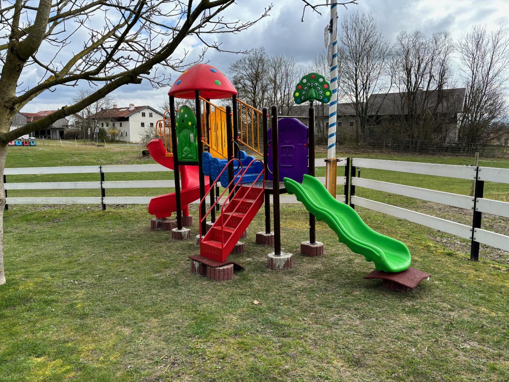 Ferienhaus Spielburg อัลเทิตทิง ภายนอก รูปภาพ